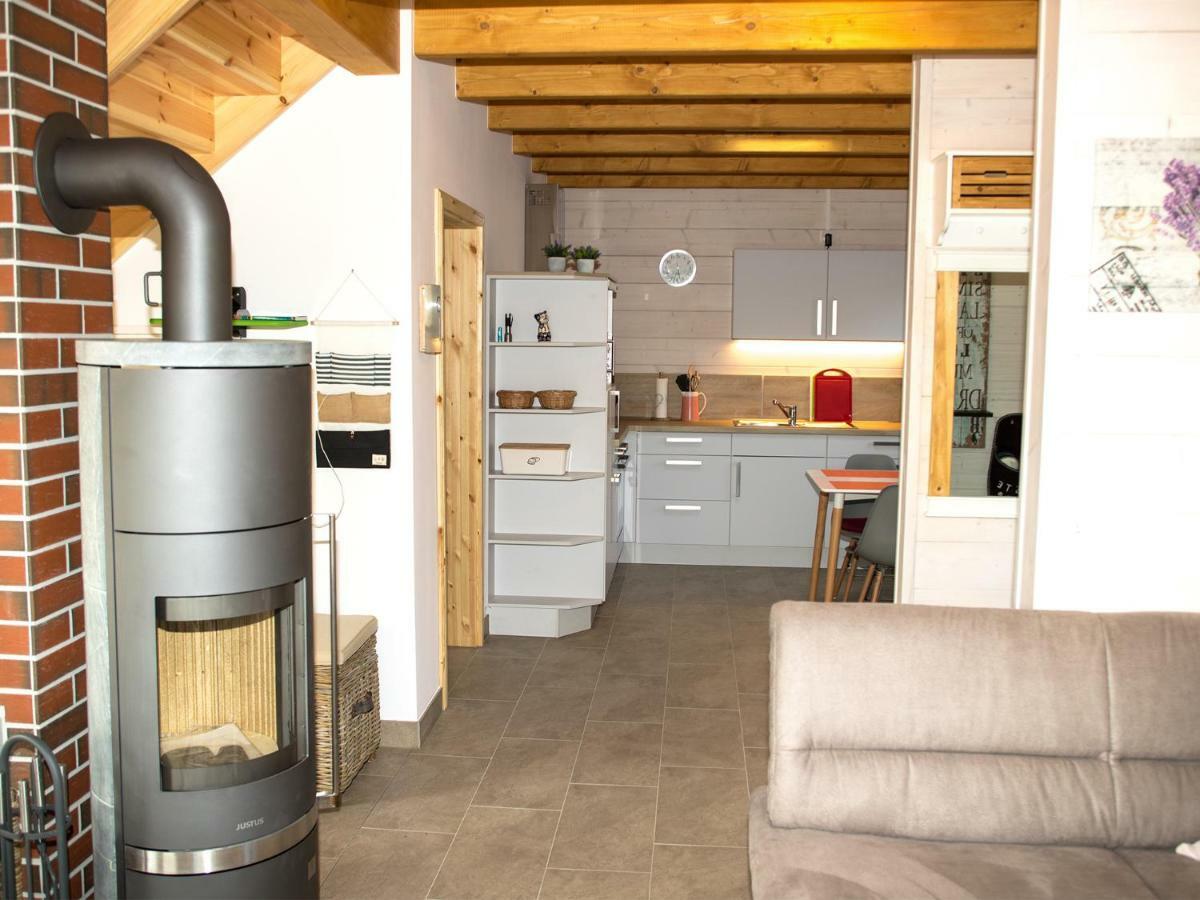 Ferienhaus F.Winkler Neukalen Exteriör bild
