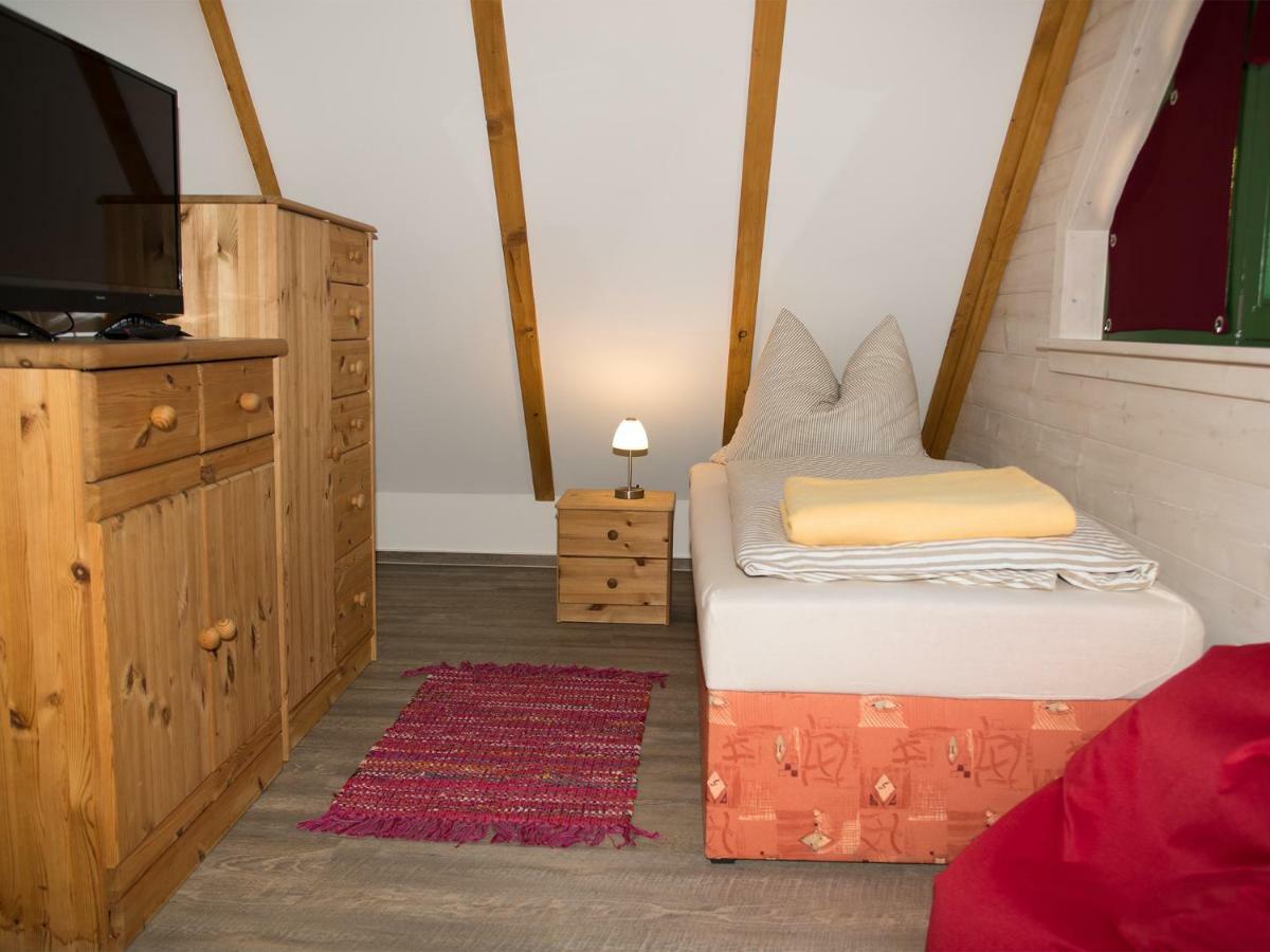 Ferienhaus F.Winkler Neukalen Exteriör bild